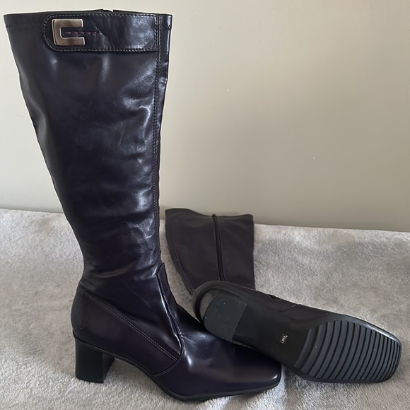 Franco Sarto Plum low heel knee boots - Picture 3 of 4
